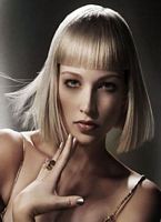  fryzury krótkie włosy blond,  obszerna galeria  ze zdjęciami fryzur dla kobiet w serwisie z numerem  111